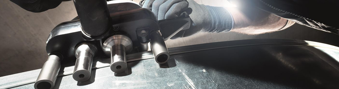 Sluit gemakkelijk Pittsburgh-felsnaden met de TruTool F300 Sluit gemakkelijk Pittsburgh-felsnaden met de TruTool F300
